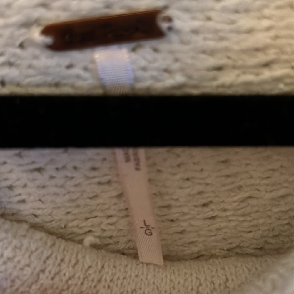 Free People sweater - Picture 2 of 2